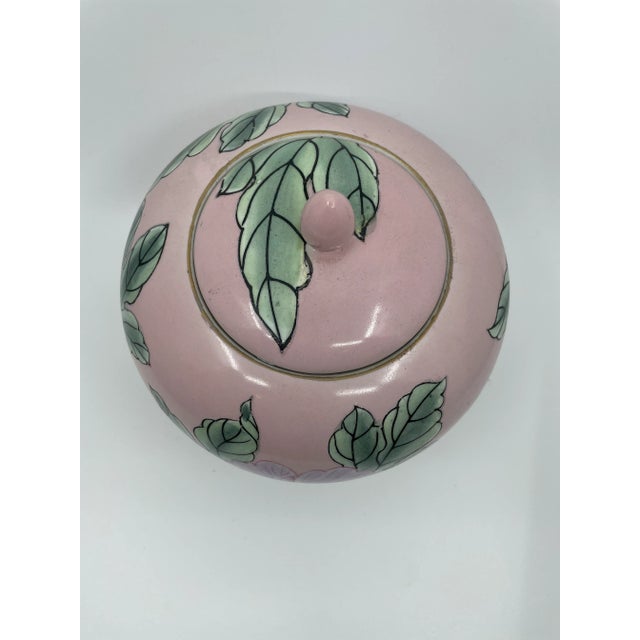 1980s Vintage Pink Floral Asian Style Ginger Gar For Sale In New York - Image 6 of 8