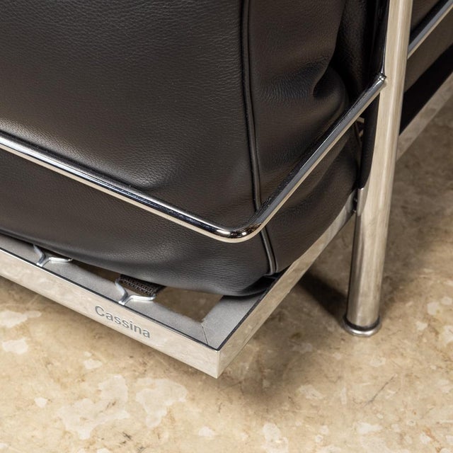 Large Model Sofa by Le Corbusier for Cassina, 2000s For Sale - Image 14 of 18