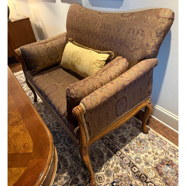 Textile Southern Traditional Settee For Sale - Image 7 of 9