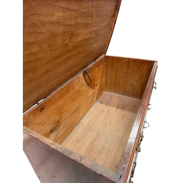 New England Federal Mule Chest, C. 1780-1820 For Sale - Image 4 of 4