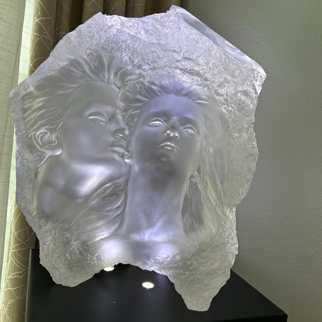 Rare Michael Wilkinson “Imagine” Signed Acrylic Optical Sculpture — Edition 138/500 For Sale In Tampa - Image 6 of 11