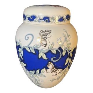 Vintage Lenox-Butterflies in Summer Ginger Jar For Sale