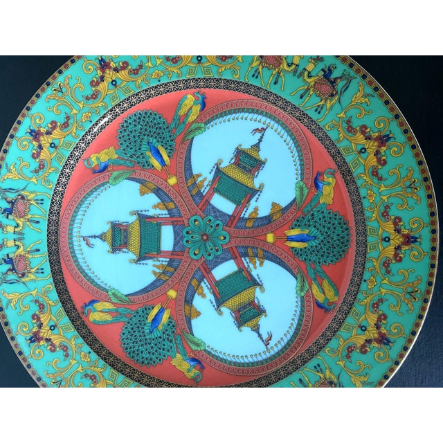 Late 20th Century Serving Platters by Versace for Rosenthal - a Pair For Sale - Image 9 of 11