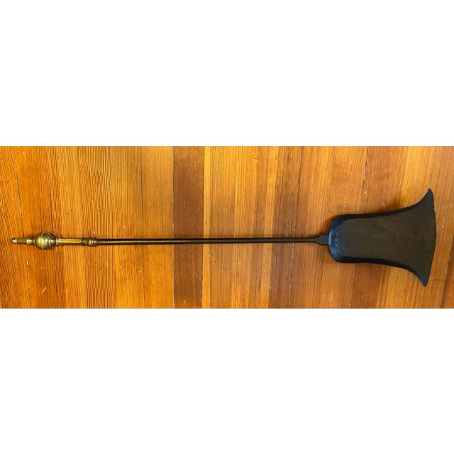 Antique Early 19th Century American Federal Brass & Iron Fireplace Shovel 1800 - 1820 For Sale - Image 9 of 12