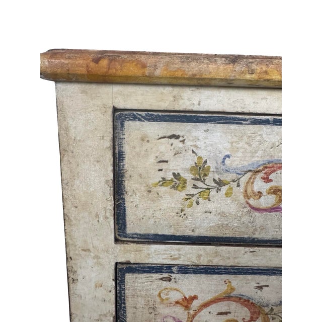 Antique Italian Hand-Painted Commode, 19th Century — Polychrome Scrolling Foliate Decoration For Sale - Image 11 of 18