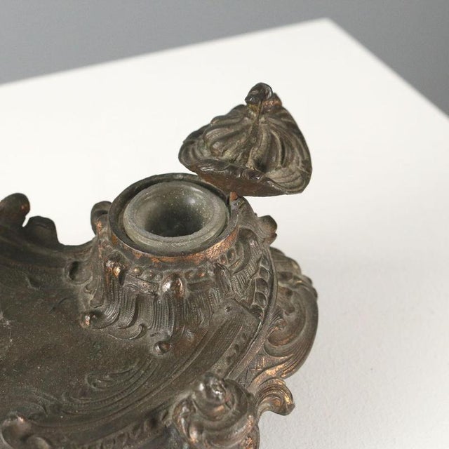 Vintage Inkwell in Bronze Metal For Sale - Image 6 of 10