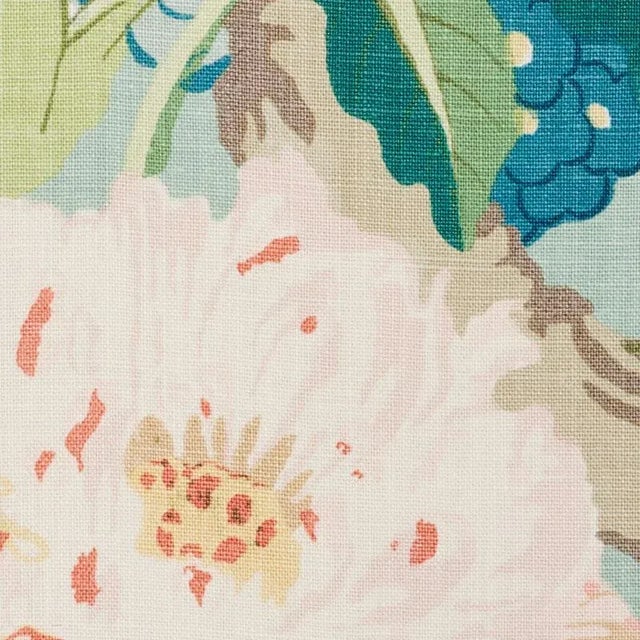 This unique combination of lush, painterly peonies and simple, graphic hydrangeas, based on a c. 1910 pattern, offers a...