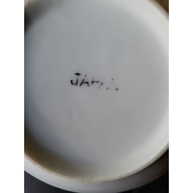 White Early 1900s Monique Akar Dogonit Akita Dog Trinket Box For Sale - Image 8 of 10