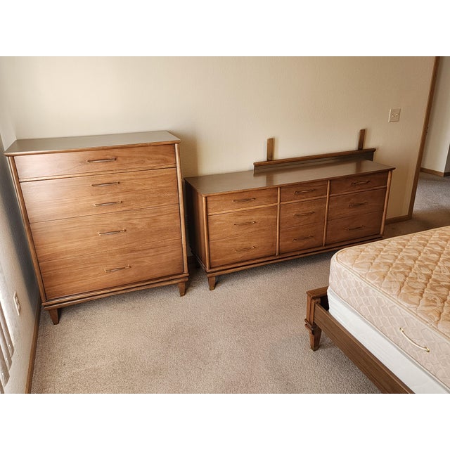 Kent Coffee Mid 20th Century Highboy For Sale In Milwaukee - Image 6 of 6