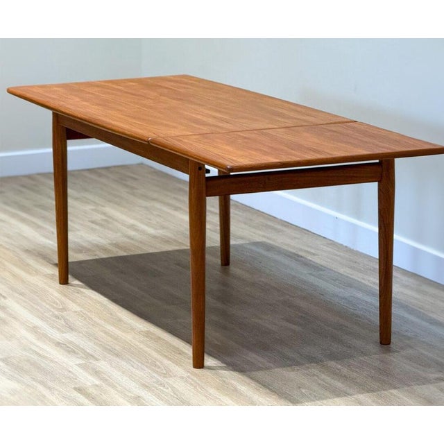 Mid-Century Modern Danish Teak Extending Dining Table by Johannes Andersen For Sale - Image 13 of 14