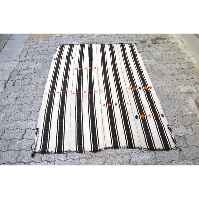 1960s Traditional Handmade Area Kilim Rug For Sale - Image 11 of 11