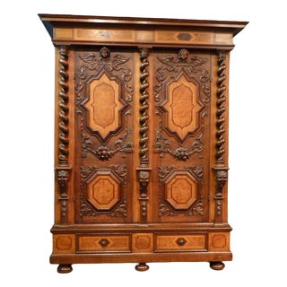 Baroque Hall Cabint in Walnut and Oak, 1750 For Sale
