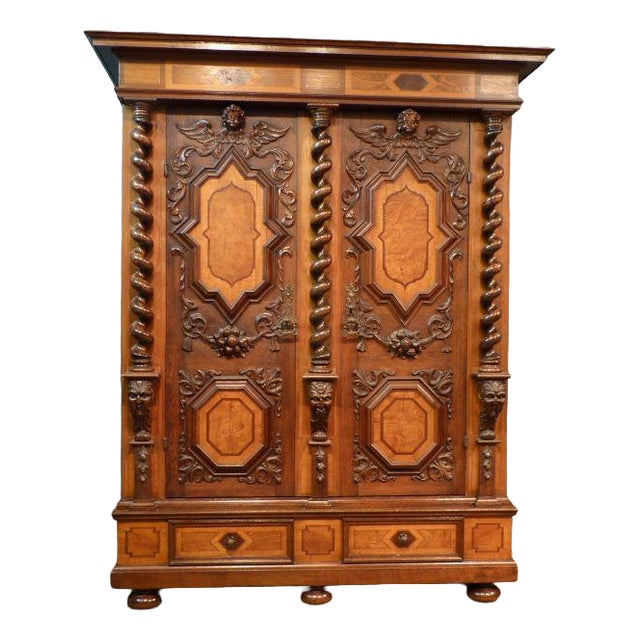 Baroque Hall Cabint in Walnut and Oak, 1750 For Sale