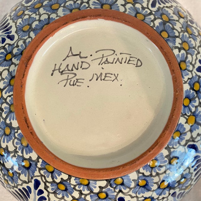 Blue Hand Painted Mexican Talavera Pottery Mixing Bowl For Sale - Image 8 of 9