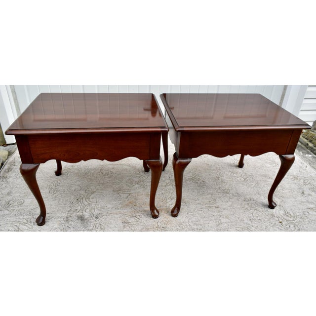 Vintage Pair of Thomasville Mahogany Queen Anne Style Tables W/Drawer For Sale - Image 9 of 13