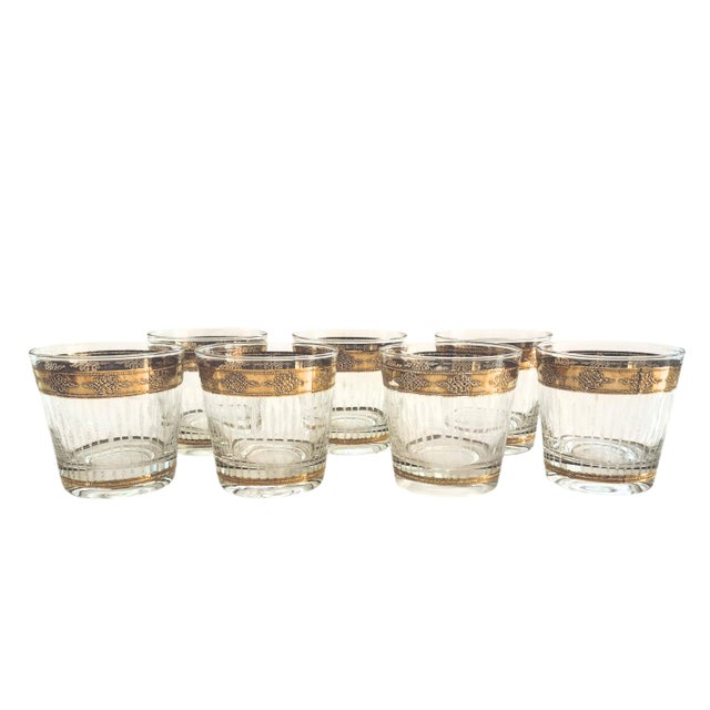 Set of 7 vintage mid century low ball, old fashioned glasses, textured with gold rim, 1960's. Attributed to Culver's,...