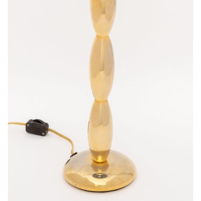 Mid-Century Modern Style Gold-Tone Table Lamp For Sale In New York - Image 6 of 6