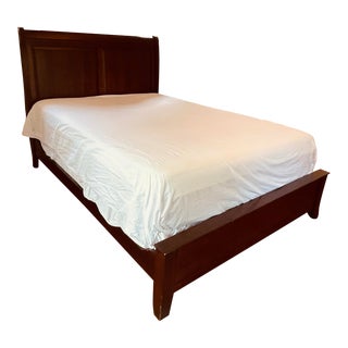 Lincoln Heights Collection Queen Sleigh Bed For Sale