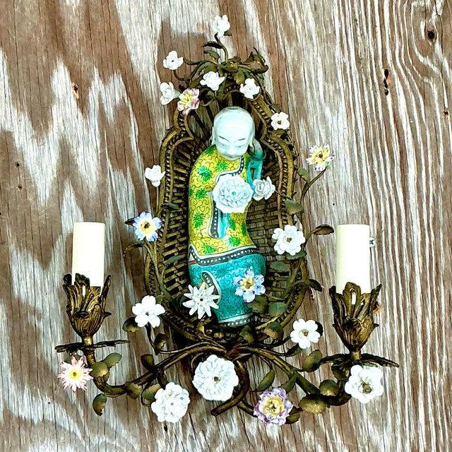 Vintage Asian 1920s Chinoiserie Floral Sconce For Sale - Image 4 of 5