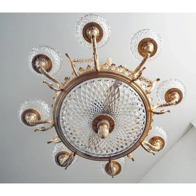 Antique French Napoleon III Chandelier in Gilded Bronze and Crystal, 19th Century For Sale - Image 3 of 5