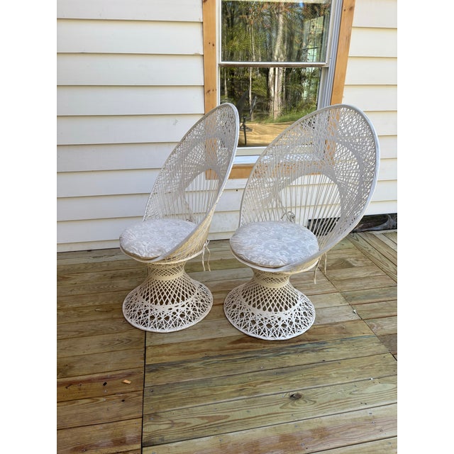 Plastic 1960s Pair of Russell Woodard Spun Fiberglass Peacock Fan Throne Chairs For Sale - Image 7 of 12
