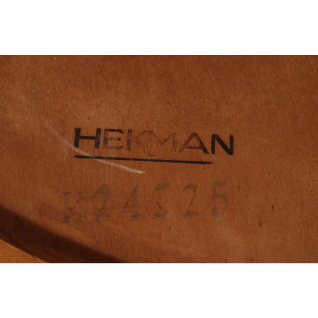 Hekman French Regency Style Round Cocktail Coffee Table For Sale In Philadelphia - Image 6 of 12