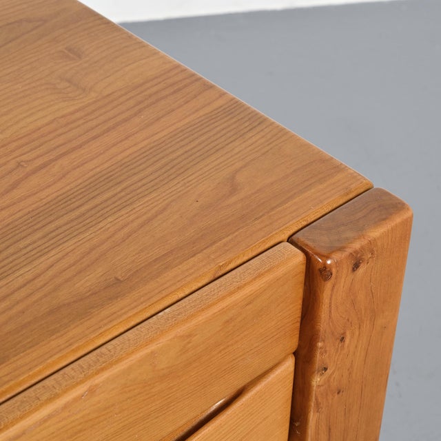 Elm Chest of Drawers from Maison Regain, 1960s For Sale - Image 11 of 17