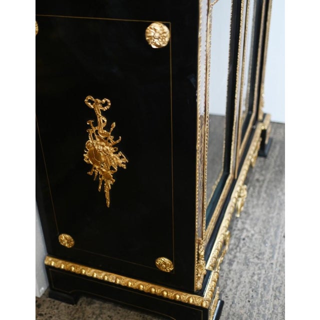 Brown French Boulle Vitrine Display Cabinet For Sale - Image 8 of 15