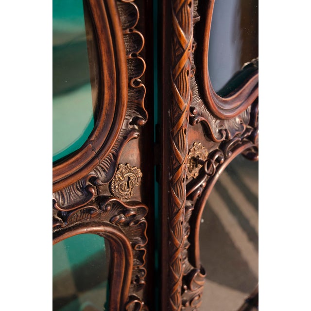 Hollywood Regency Monumental French Display Cabinet with Bourbon Coat of Arms, 1740 For Sale - Image 3 of 12