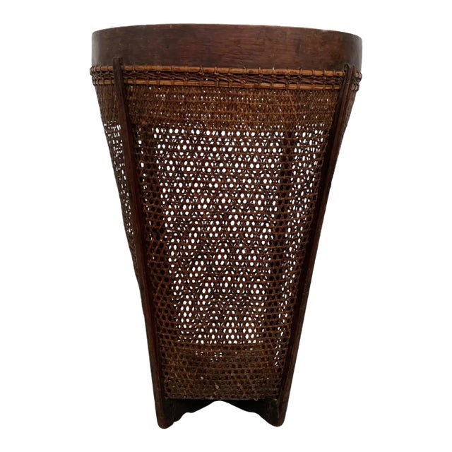 Rattan Basket Dayak Tribe Hand-Woven From Kalimantan, Borneo, Mid 20th Century For Sale