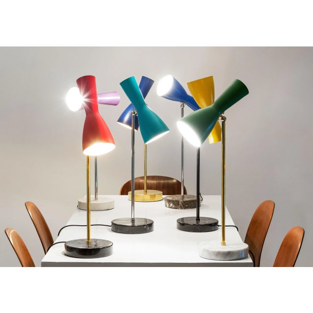 freely inspired by a model of the last century, wormhole, as in astronomy, is the space-time tunnel that connects one...