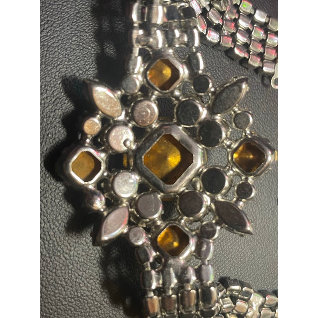 Mid-Century Modern Vintage Juliana Deliza and Elster Style Purple Rhinestone 5-Link Cluster Bracelet, Aurora Borealis & Marquise For Sale - Image 3 of 7