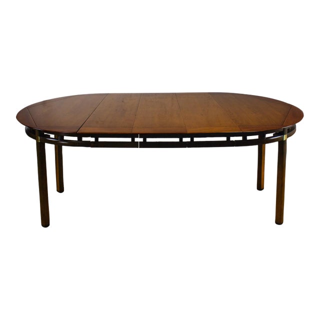 Mid-20th Century MCM to Campaign Style Round to Oval Expanding Dining Table Attributed to Tung Si Collection by Hickory Manufacturing For Sale