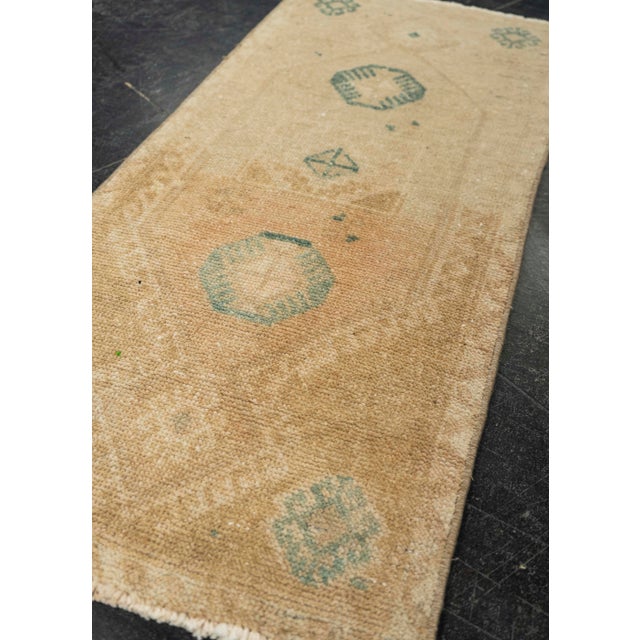 Textile Turkish Mini Rug Oriental Hand Knotted Vintage Rug 1'6" x 3'4" #21095 For Sale - Image 7 of 8