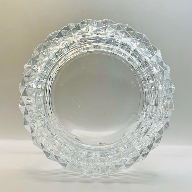 Transparent Mid 20th Century French Crystal Ice Bucket For Sale - Image 8 of 9