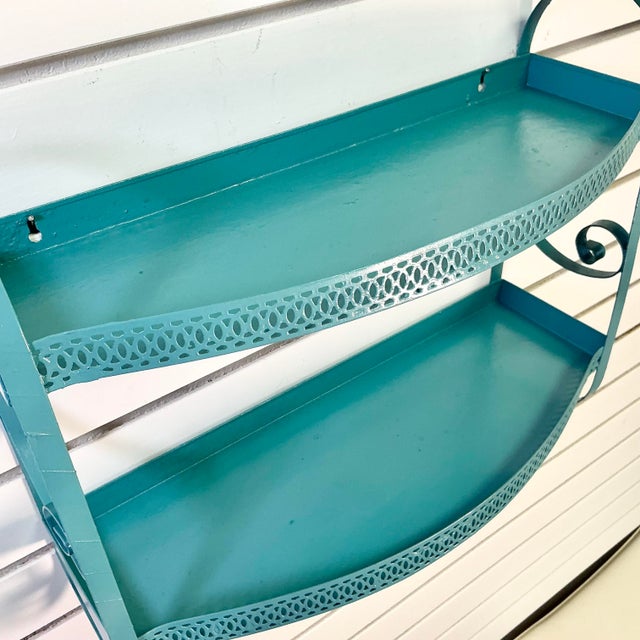 1970s Vintage Boho Chic Atomic Style Metal Bathroom Wall-Mounted Shelf With Towel Bar. For Sale - Image 11 of 13