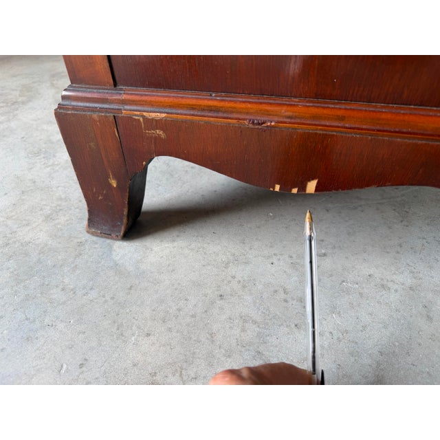 Vintage Georgian Style Mahogany Serpentine Chest of Drawers With Writing Brush Slide For Sale - Image 12 of 12