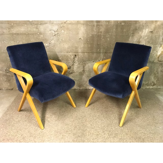 Rare Pair of Thonet Bentwood Armchairs From Howard Hughes’ Hollywood Film Studios – Fully Restored For Sale - Image 13 of 13