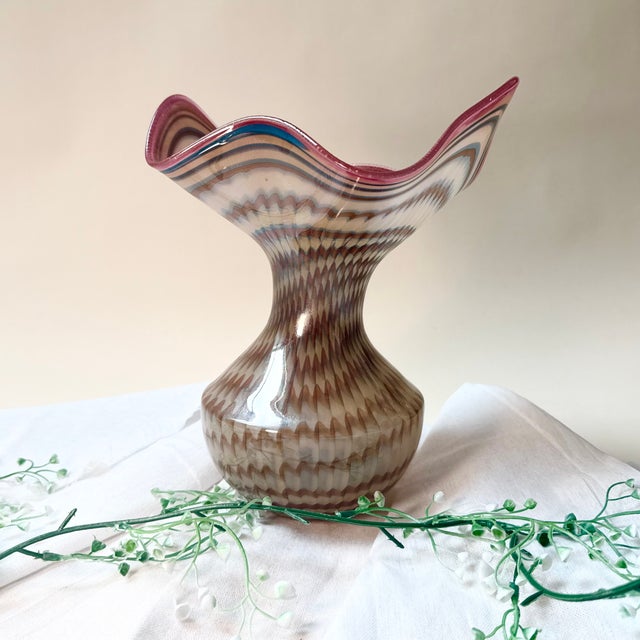 Vintage Peacock Eye Vase in Glass, 1970s For Sale - Image 16 of 16