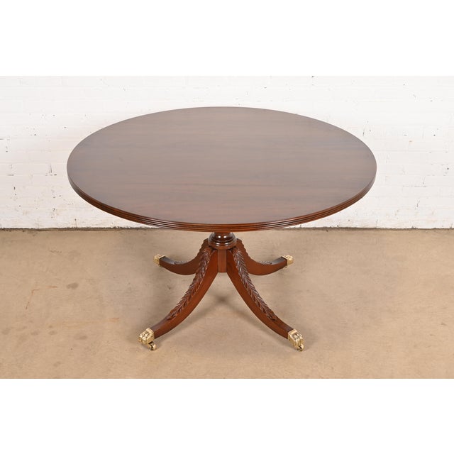 Brown Stickley Georgian Mahogany Pedestal Dining Table or Breakfast Table, Newly Refinished For Sale - Image 8 of 8