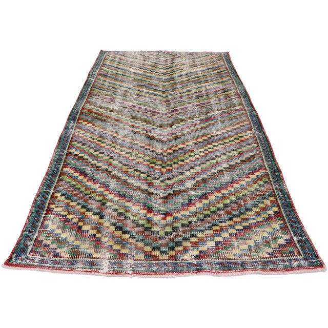 Vintage Turkish Sivas Rug, 04'01 X 07'05 For Sale - Image 4 of 10