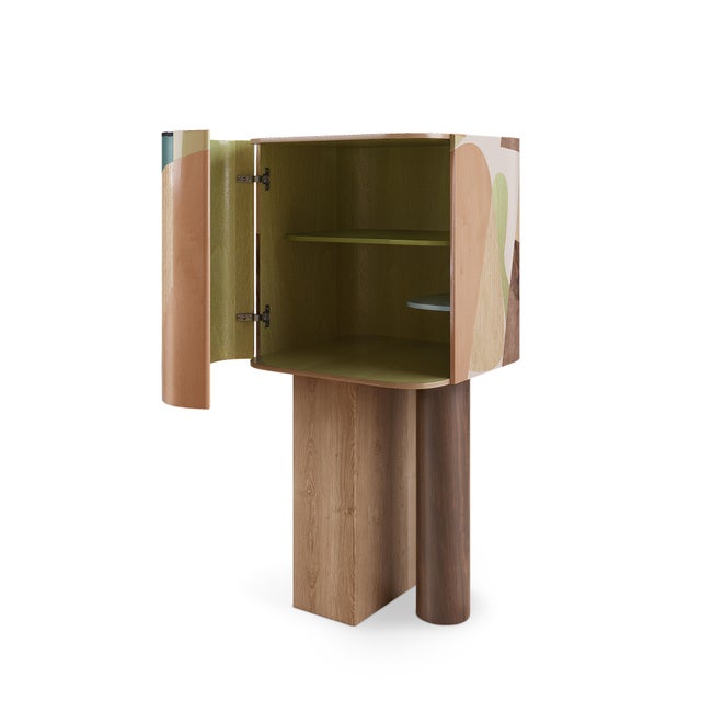 Ih Maj in Cabinet by Malabar For Sale - Image 6 of 12