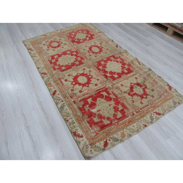 1960s Vintage Turkish Wool Rug - 4′5″ × 7′10″ For Sale - Image 4 of 6