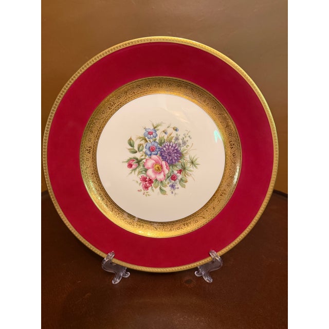 Rosenthal Bavaria #5554 Red and Gold Dinner Plates 11" - Set of 12 ca.1939 For Sale - Image 13 of 16