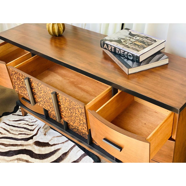 Mid-Century Modern Mid-Century Modern Vaughan Bassett Walnut & Custom Oak Dresser Set For Sale - Image 3 of 7