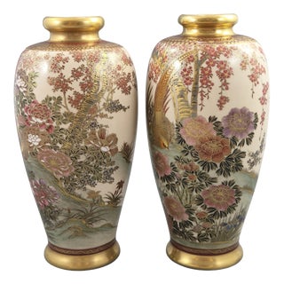 Japanese Early Showa Satsuma Vases by Manpei, Kobe, 1930s, Set of 2 For Sale