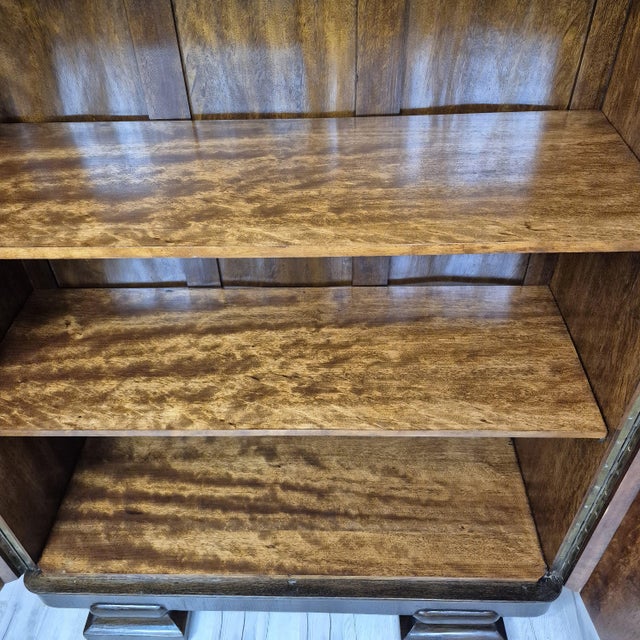 Art Deco Display Cabinet in Caucasian Walnut, Macassar Ebony and Oak, 1930s For Sale - Image 13 of 14