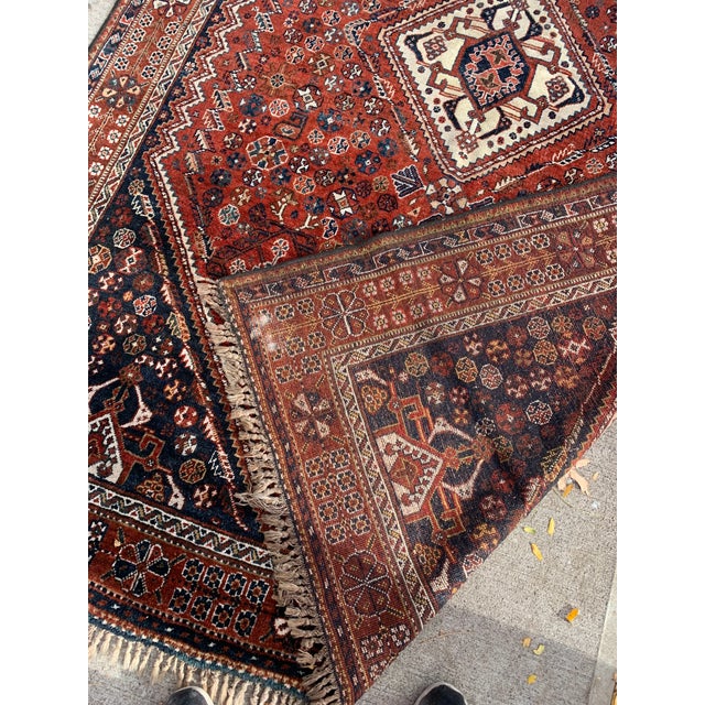 1900s, Handmade Antique Persian Gashkai Rug 5.3' X 7.11' For Sale In New York - Image 6 of 10