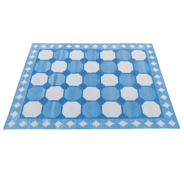 Mid-Century Modern Handmade Cotton Natural Vegetable Dyed Reversible Blue and White Box Pattern Vista Rug - 10'x14' For Sale - Image 3 of 11