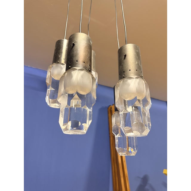 An icon of 1950s industrial style, characterized by a perfect balance between geometric elegance and technical...